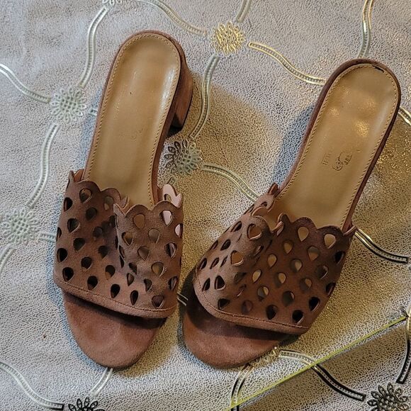 Coach and Four Rahel Antique rose dusty pink laser cut sandals - Picture 8 of 8